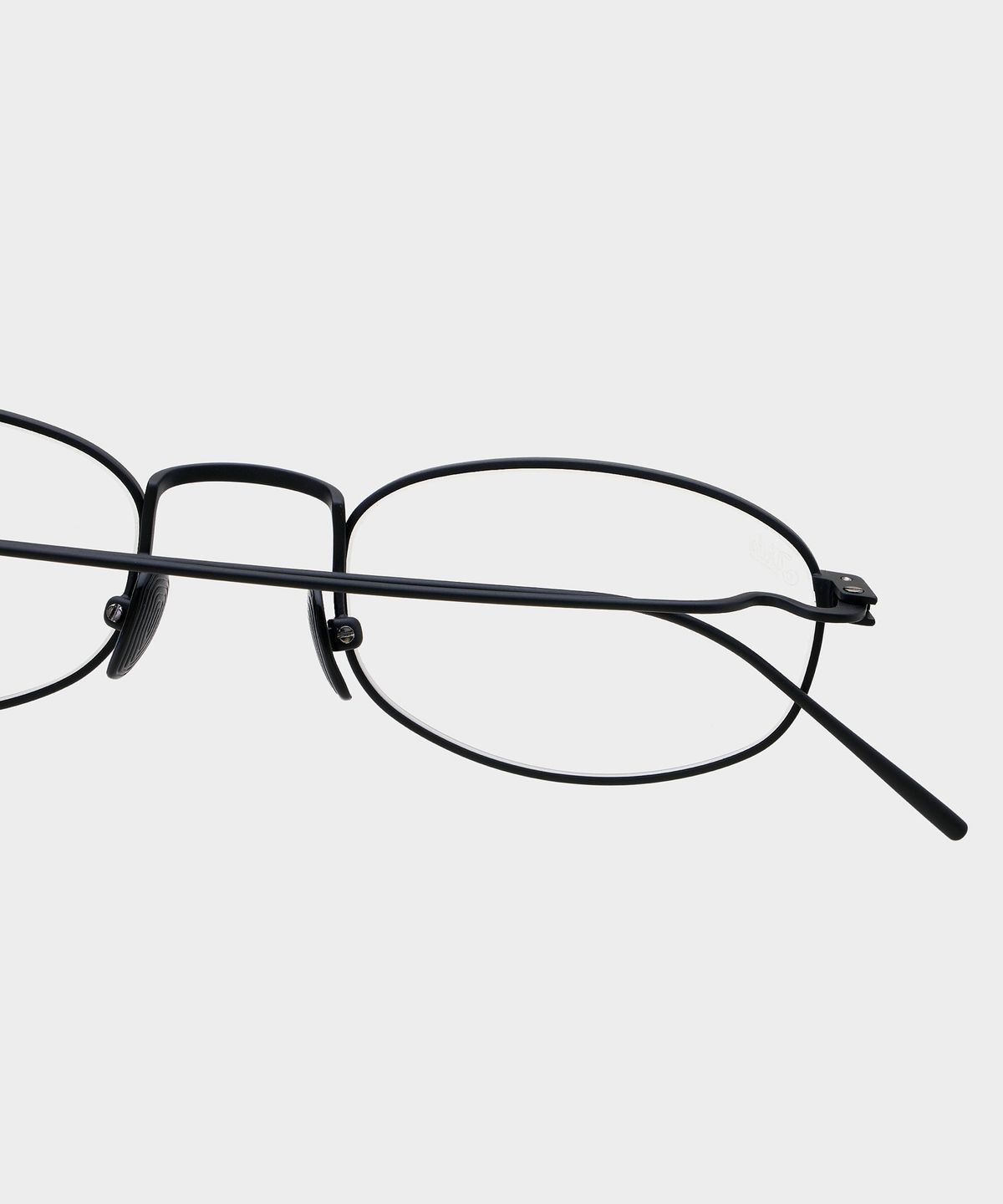 아킬라(AKILA) ICON 2533 01 09 Matte Black 47Size