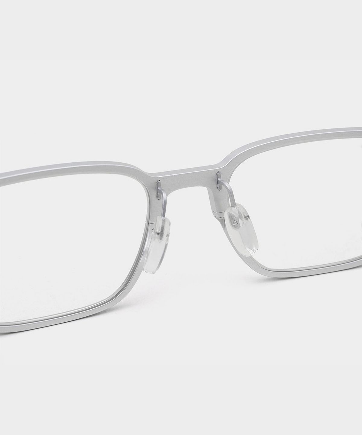 아킬라(AKILA) SENTINEL 2212 05 09 Silver 48Size
