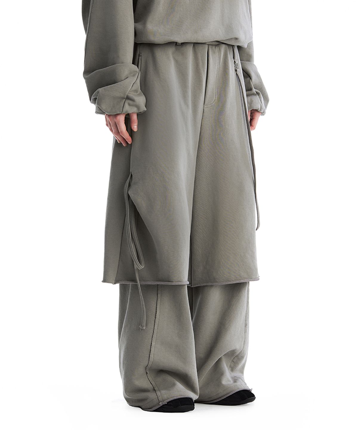 트리밍버드(TREEMINGBIRD) TMB Layered Strap Sweat Pants [ Gray ]
