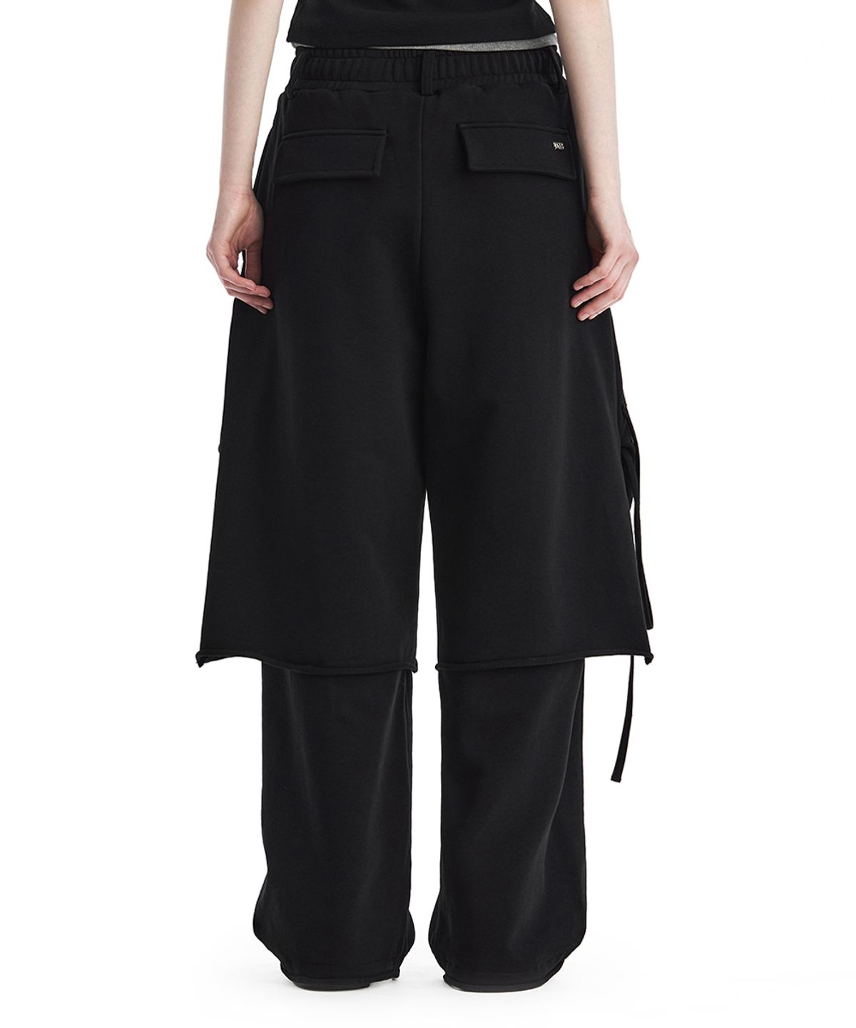 트리밍버드(TREEMINGBIRD) TMB Layered Strap Sweat Pants [ Black ]