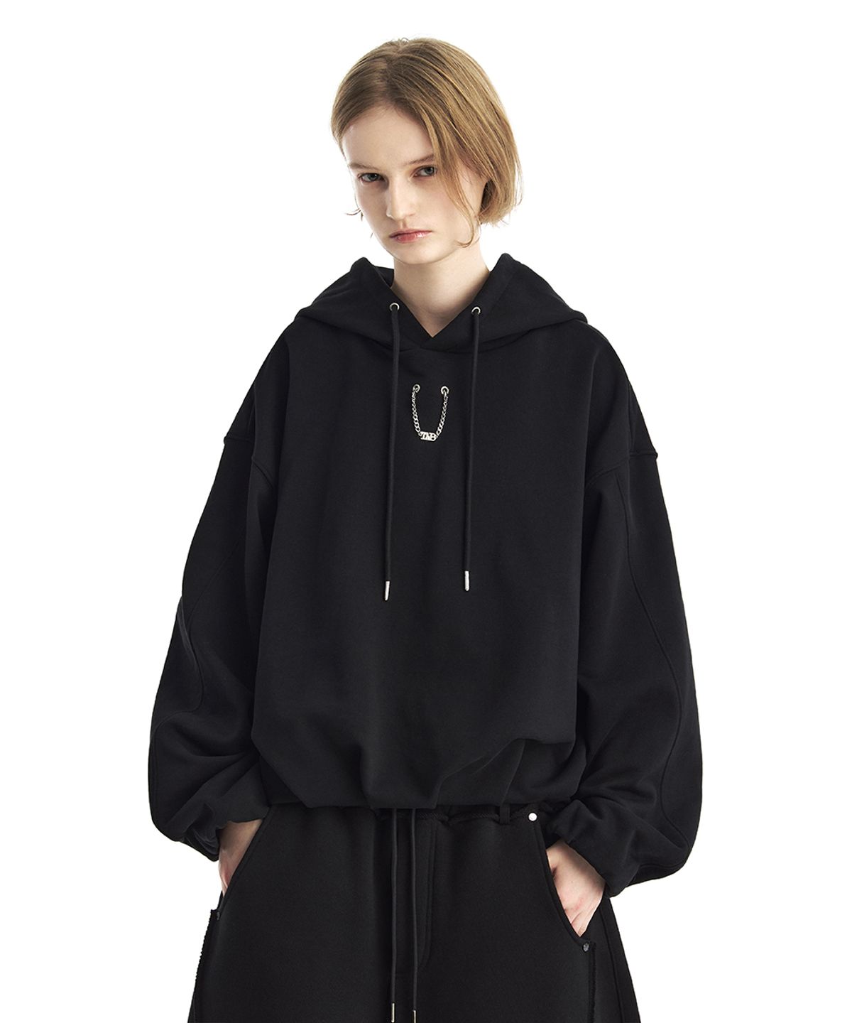트리밍버드(TREEMINGBIRD) TMB Chain Volume Sweat Hoodie [ Black ]