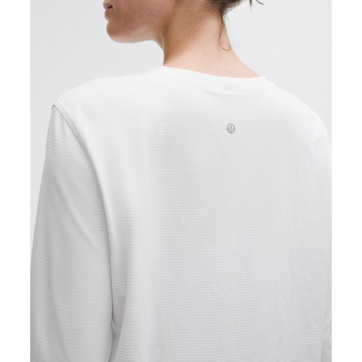 룰루레몬(LULULEMON) 스위프틀리 릴랙스드 롱슬리브 셔츠 *업데이트 핏  WHWH