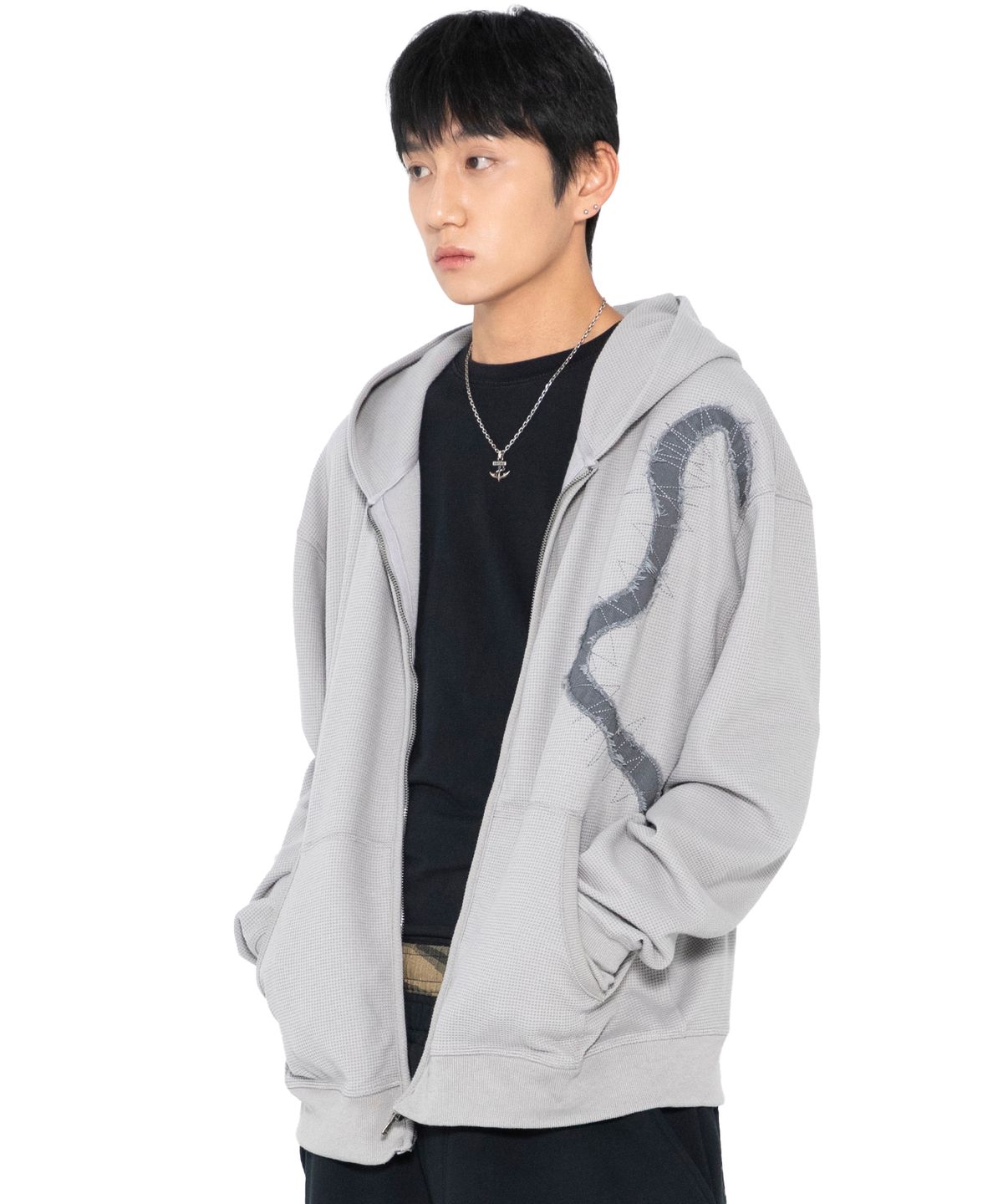 엑스톤즈(XTONZ) XTT151 플로우 아플리케 와플 후드 집업 (GRAY)
