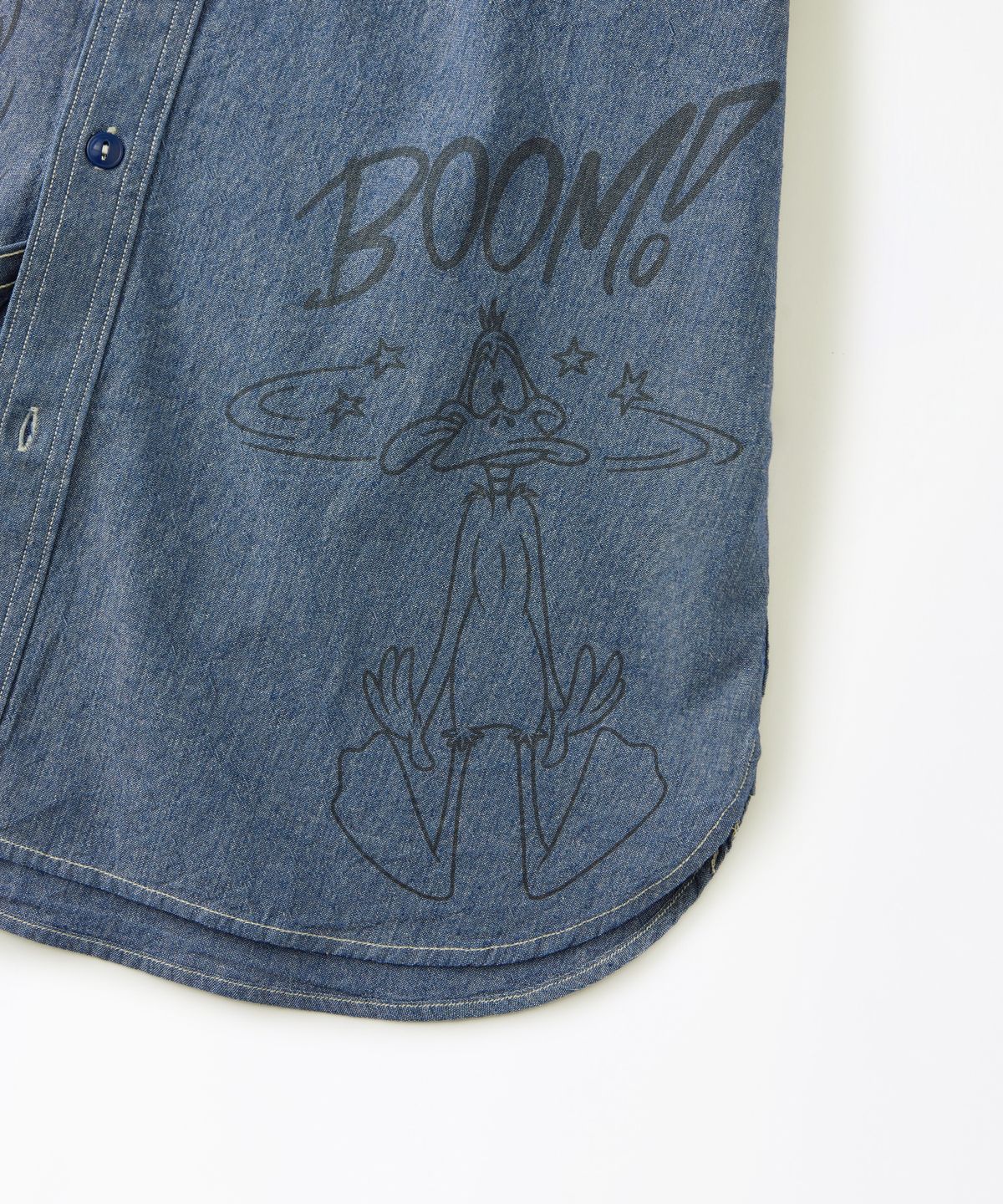 아웃스탠딩(OUTSTANDING) [LOONEY TUNES] USN CHAMBRAY SHIRT_L.BLUE