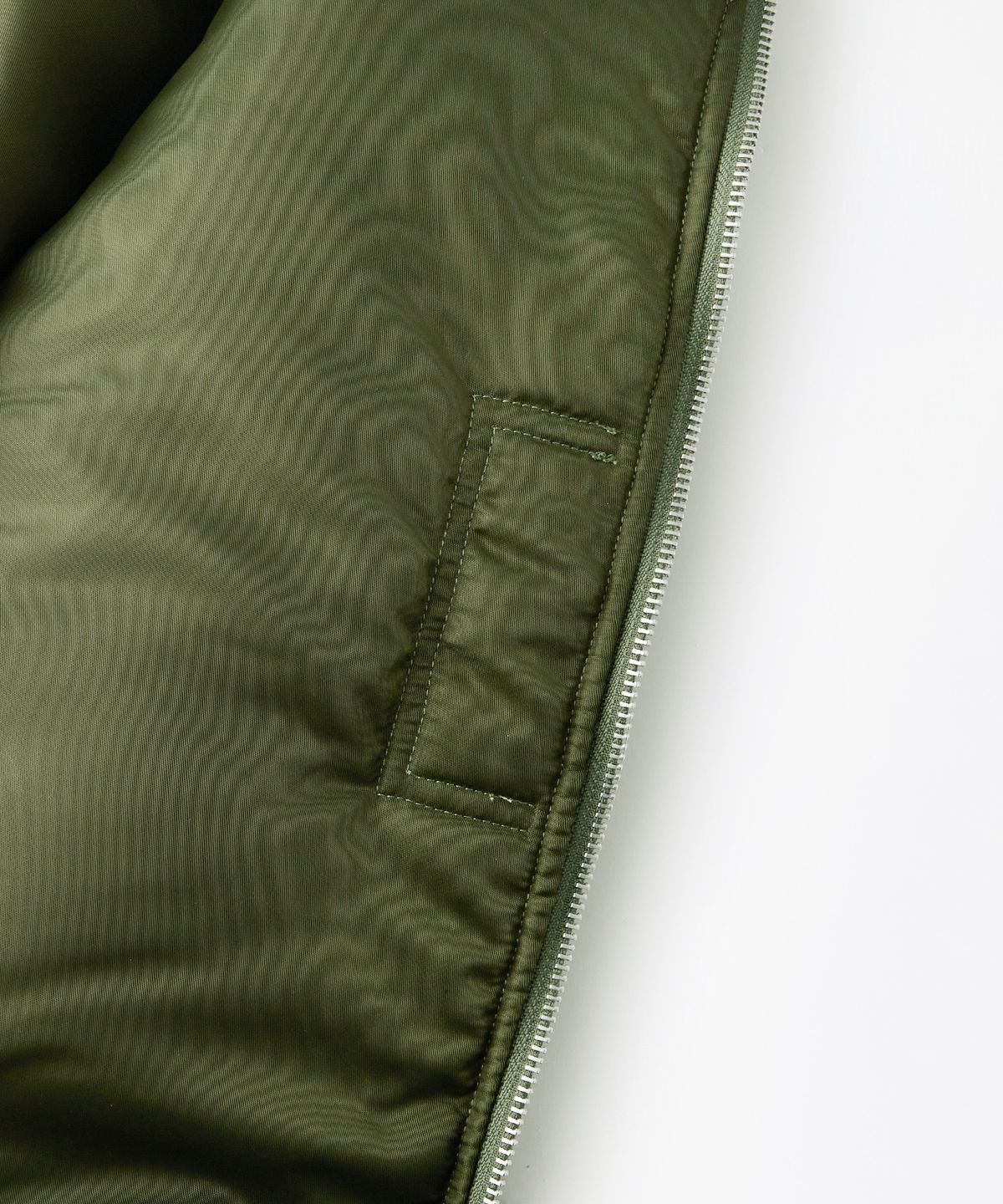 아웃스탠딩(OUTSTANDING) [LOONEY TUNES] L-2B JACKET_OLIVE GREEN