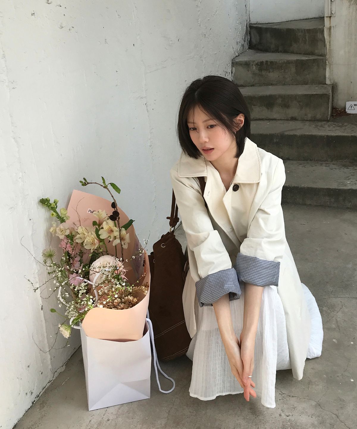 레터프롬문(LETTER FROM MOON) 다이닝 하프 트렌치 코트 ( 크림 )