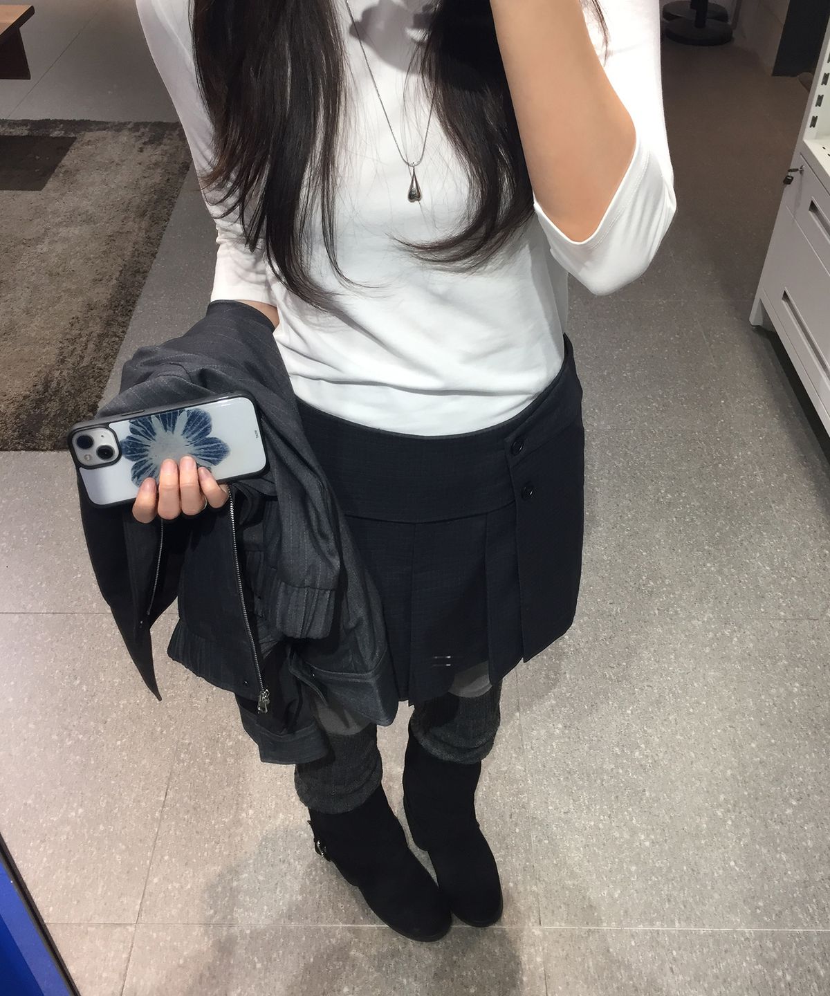 미쏘(MIXXO) 플리츠 미니 스커트_MIWWHG336C