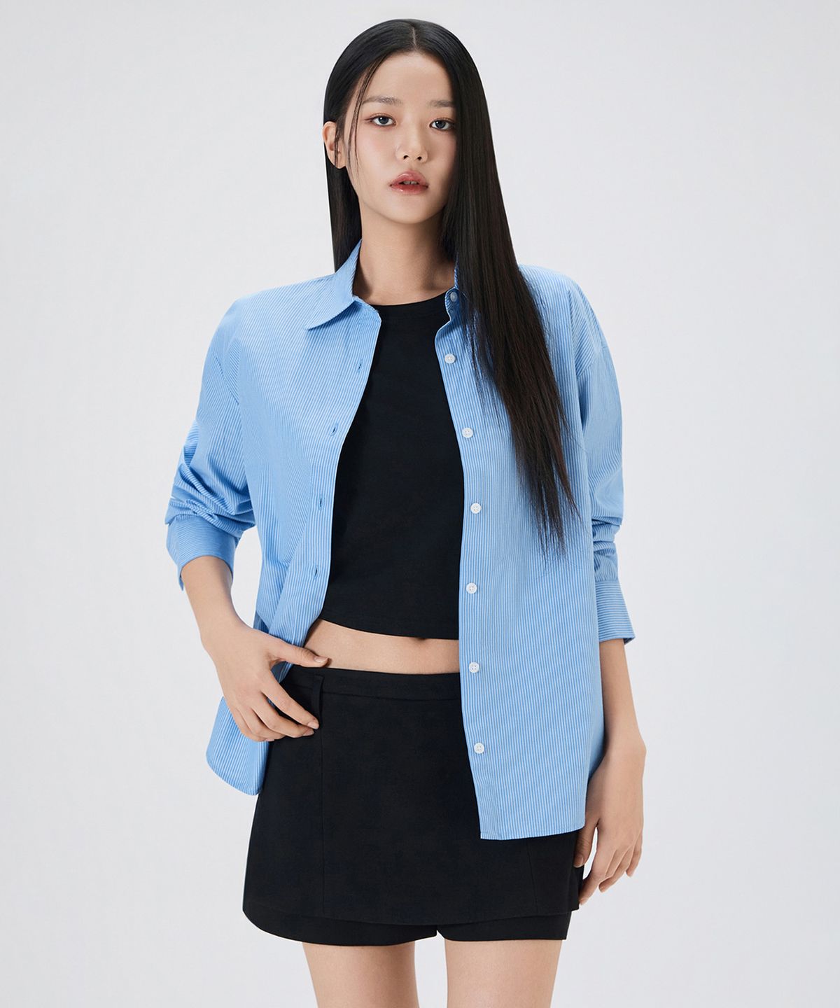 미쏘(MIXXO) [에센셜] 세미오버핏 셔츠_MIWYWG310A