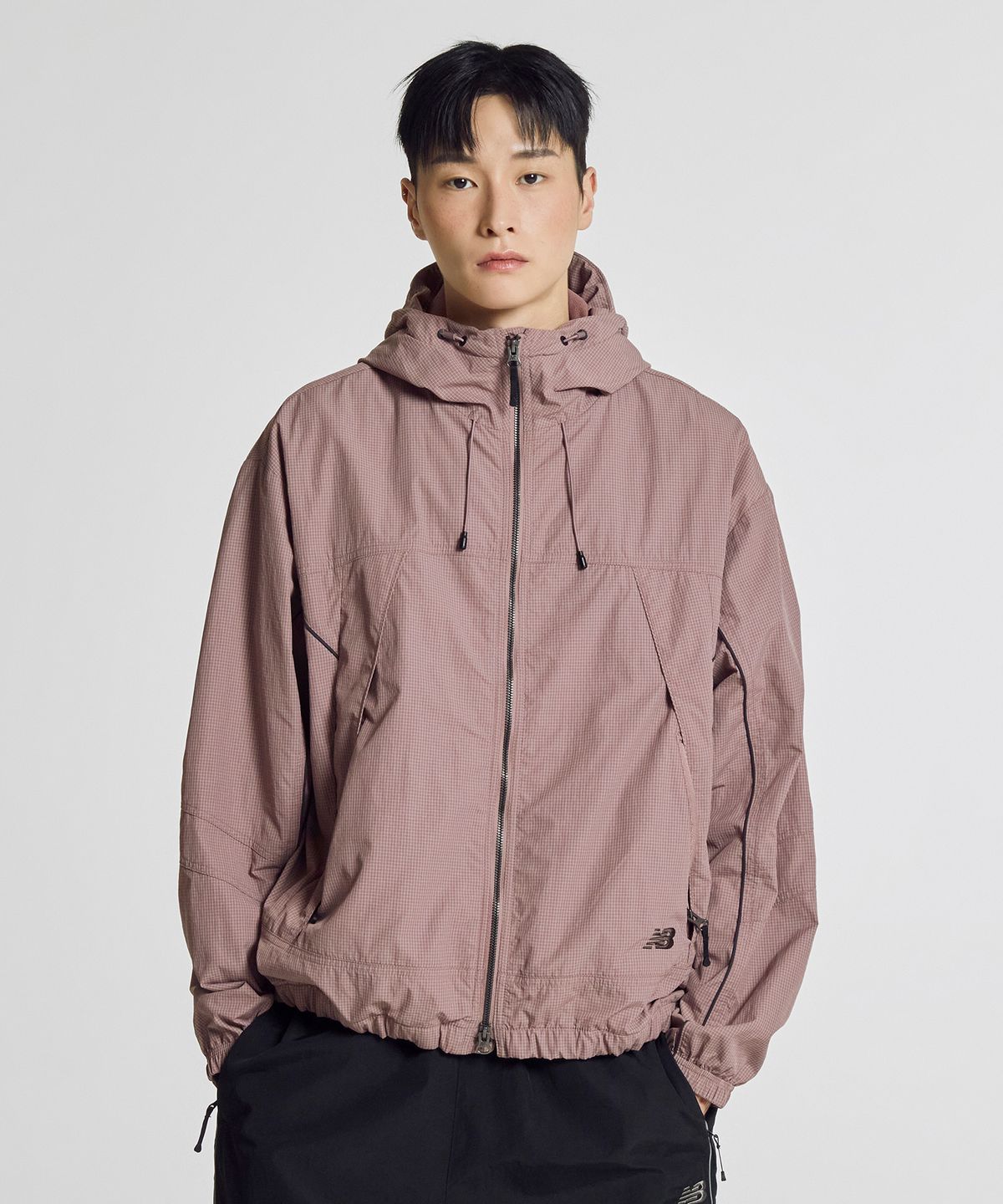 뉴발란스(NEW BALANCE) NBNAG21303 / UNI 740 Shifted 우븐 자켓 (GRAY PINK)
