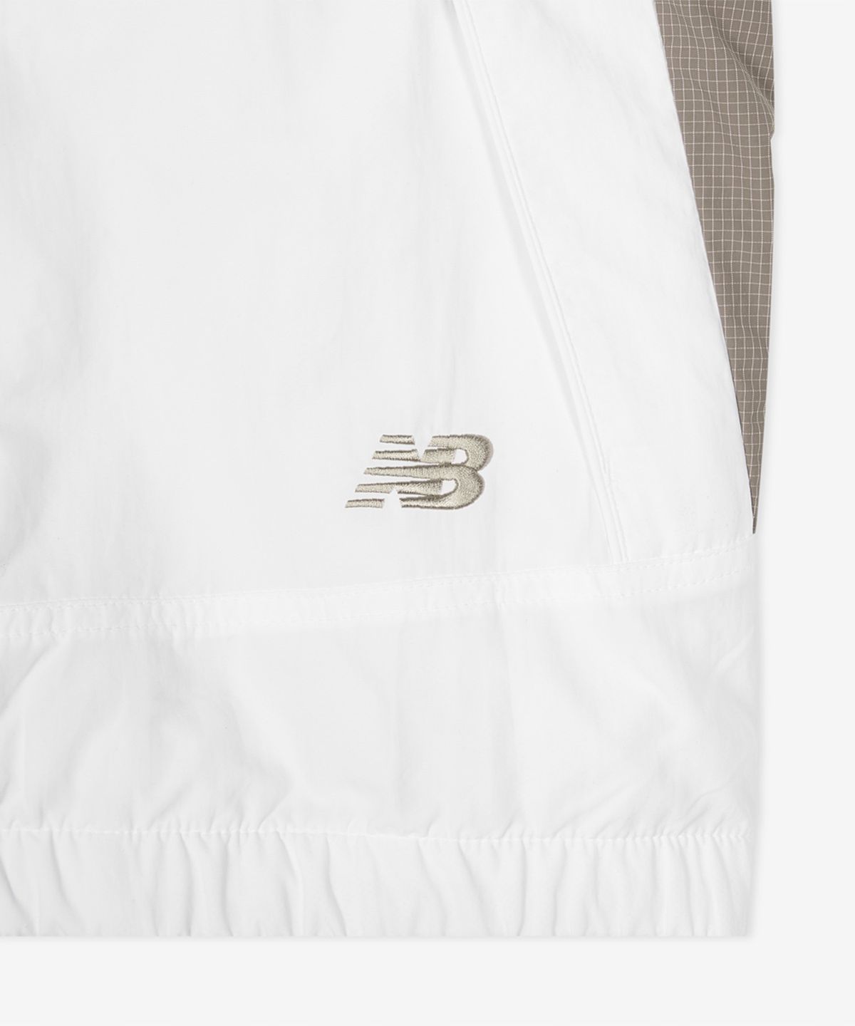 뉴발란스(NEW BALANCE) NBNAG21303 / UNI 740 Shifted 우븐 자켓 (LIGHT BEIGE)