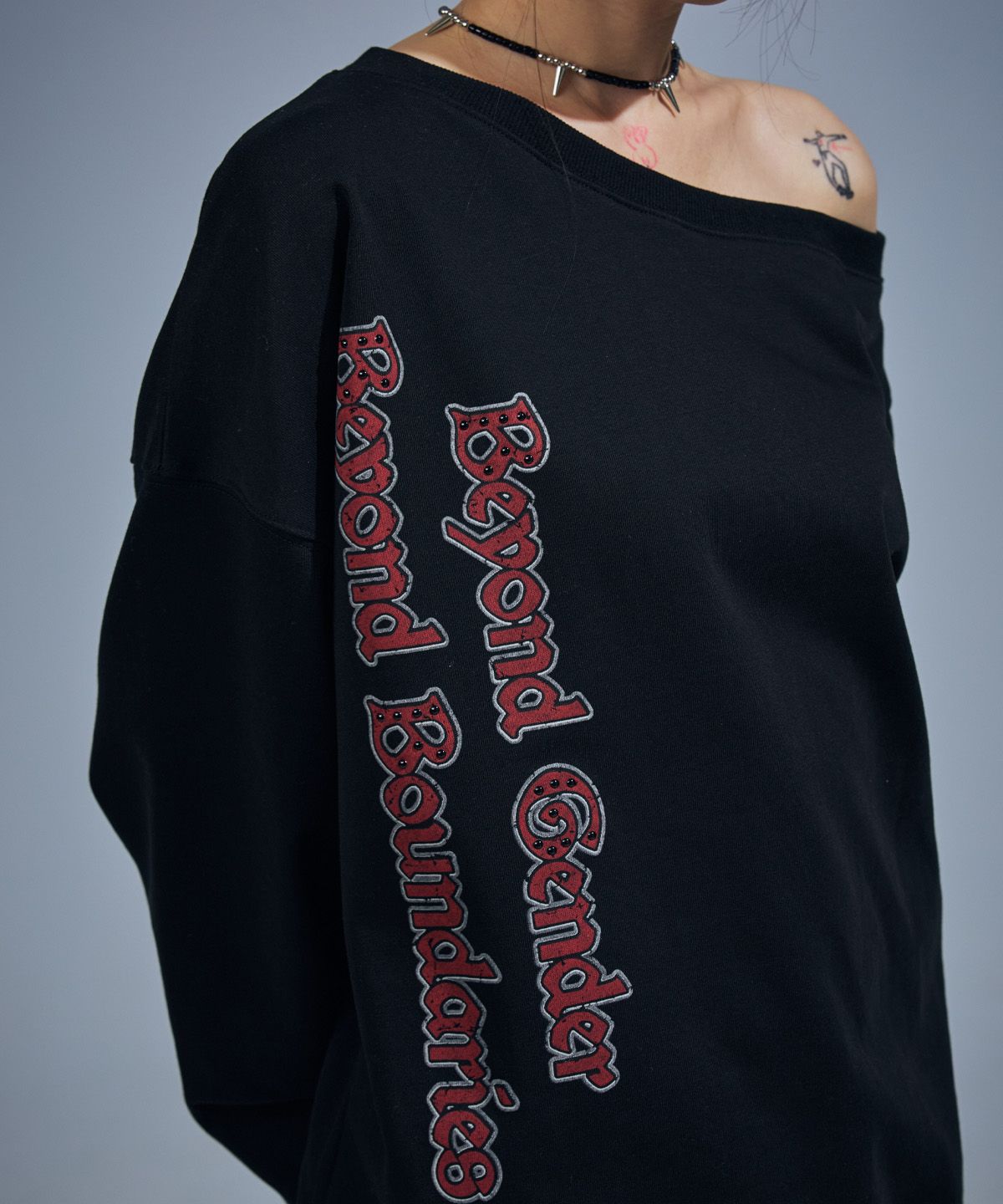 베테제(VETEZE) BGBB Stud Point Off Shoulder MTM (Black)
