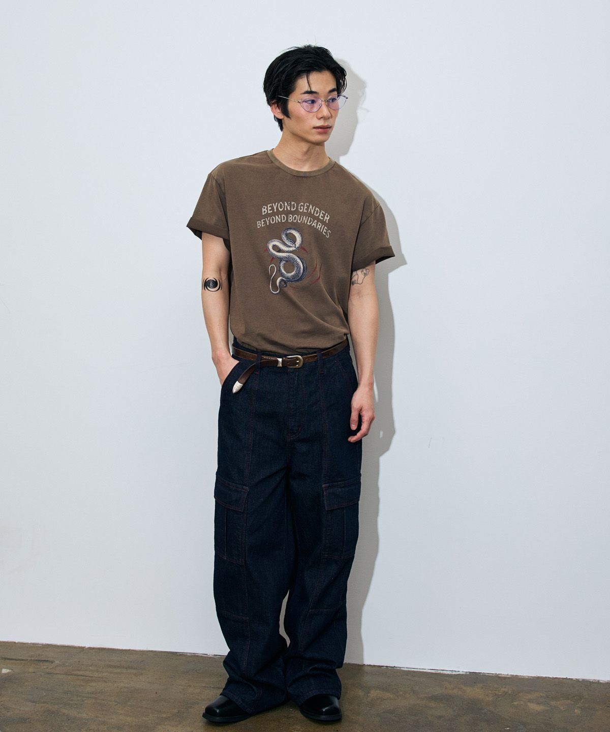 베테제(VETEZE) BGBB Snake Garment Dyed half T (Brown)