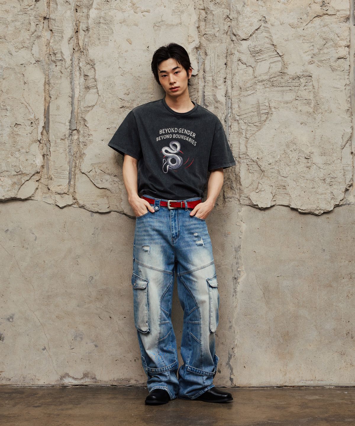 베테제(VETEZE) Washed Cargo Denim Detail Pants
