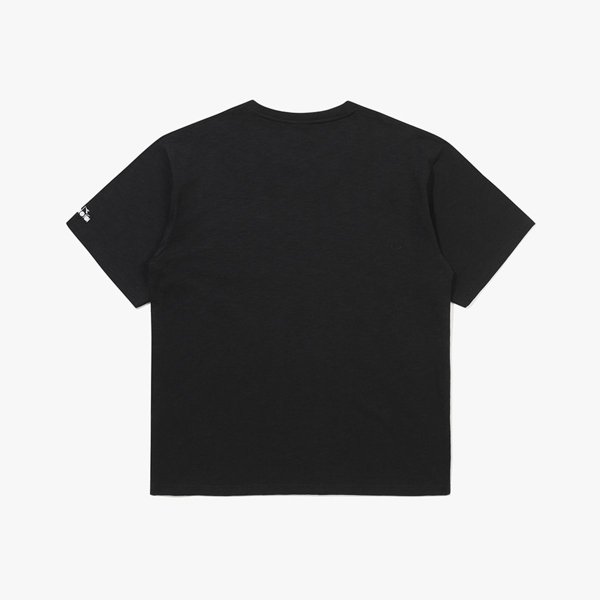 디아도라(diadora) 심볼 와펜 반팔 티셔츠 블랙 BLACK