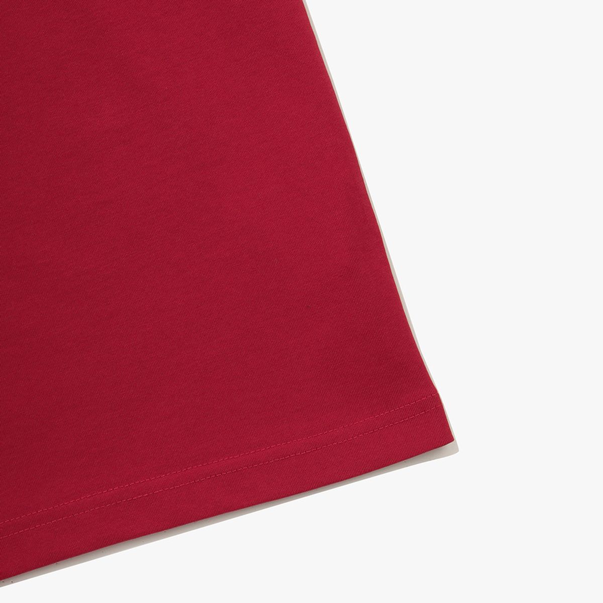 디아도라(diadora) 하트 로고 반팔 티셔츠 RED