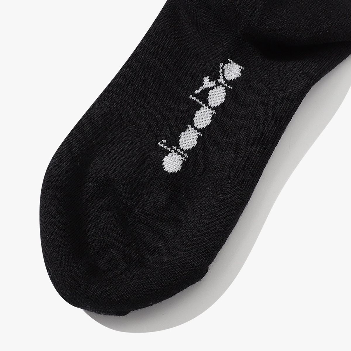 디아도라(diadora) 베이직 니삭스 블랙 BLACK