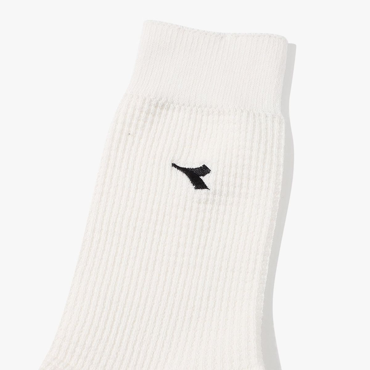 디아도라(diadora) 와플 크루 삭스 화이트 OFF WHITE