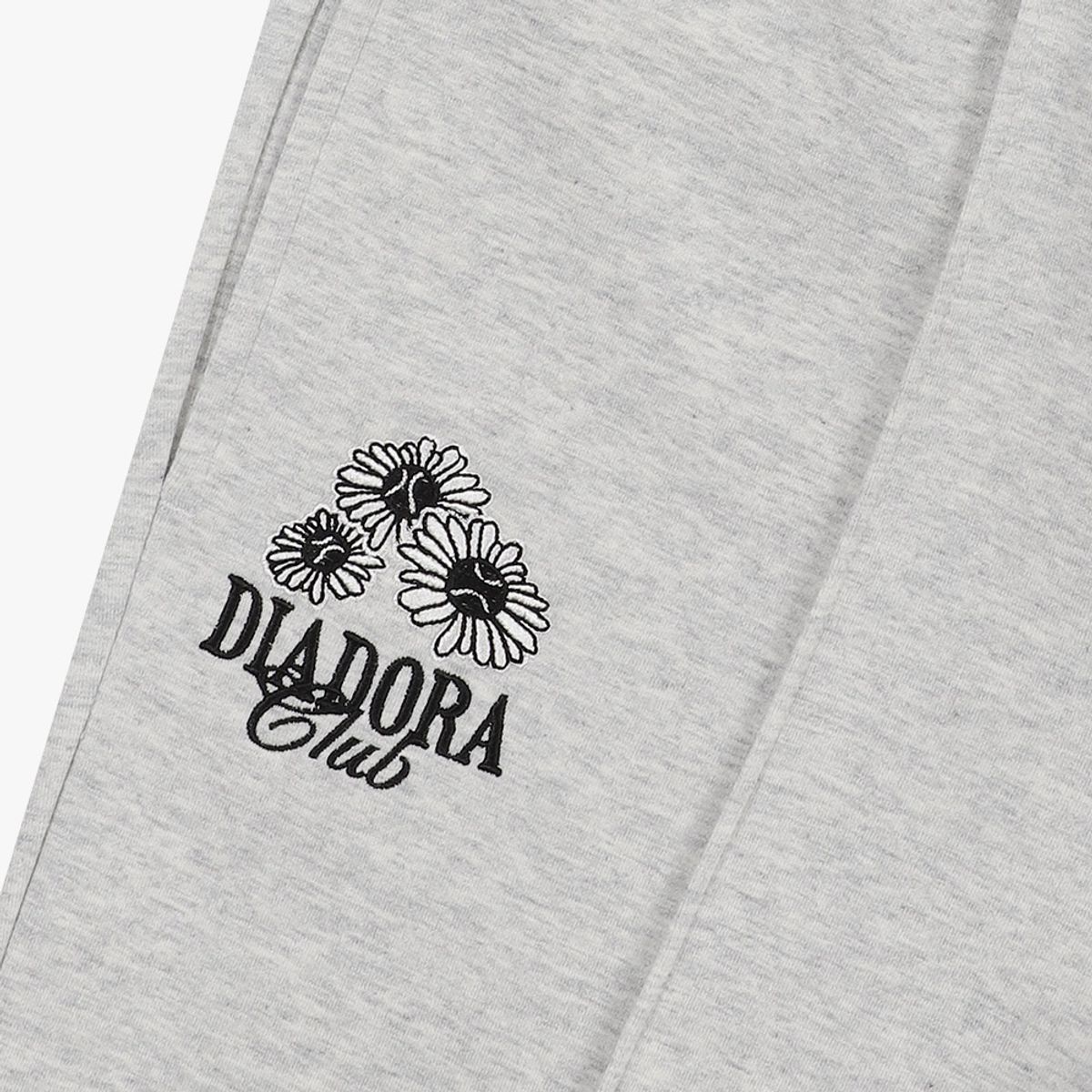 디아도라(diadora) 블루밍 부츠컷 팬츠 우먼 MELANGE GREY