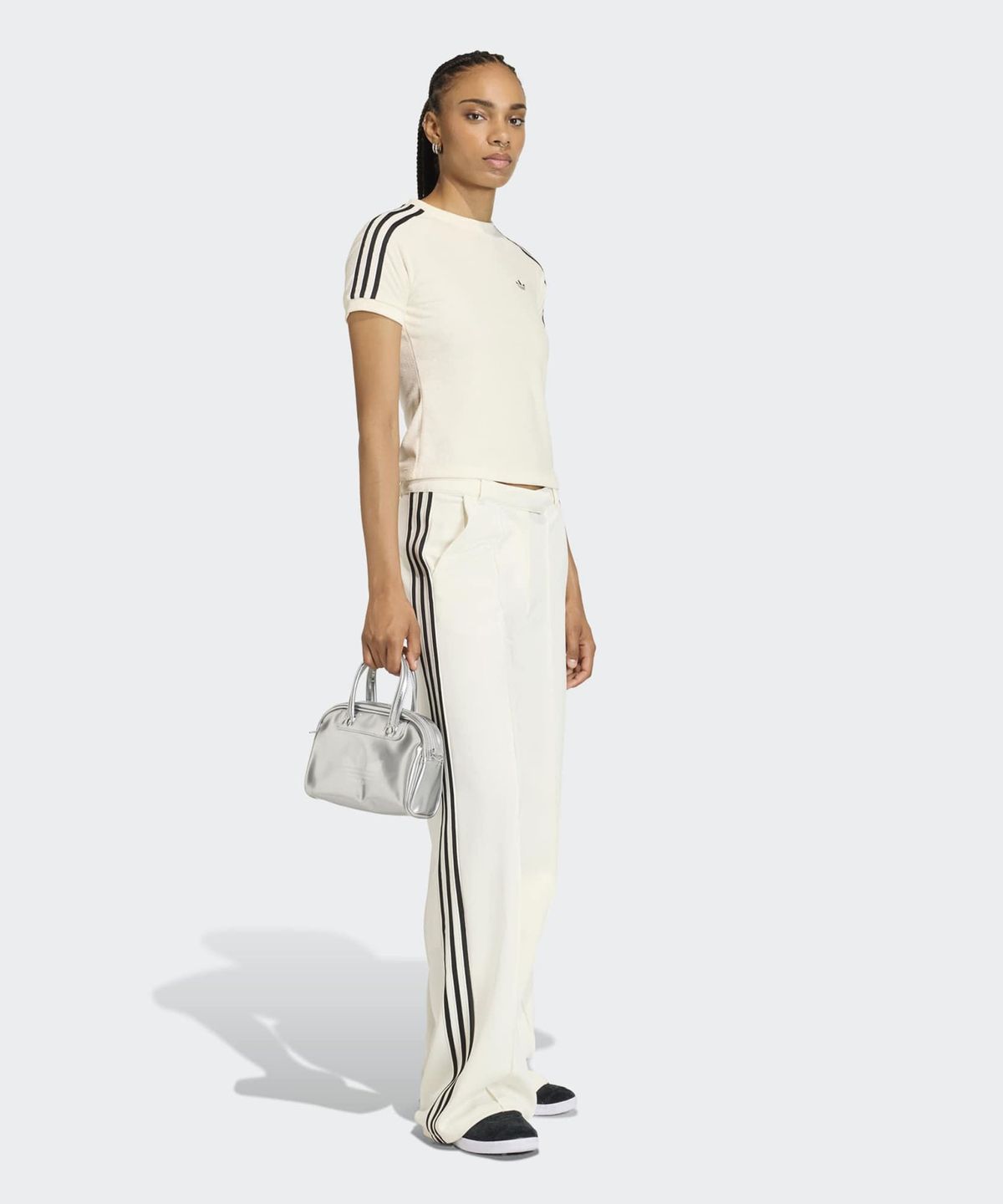 아디다스(ADIDAS) 스포츠 테일러드 팬츠 - 화이트 / KC9089