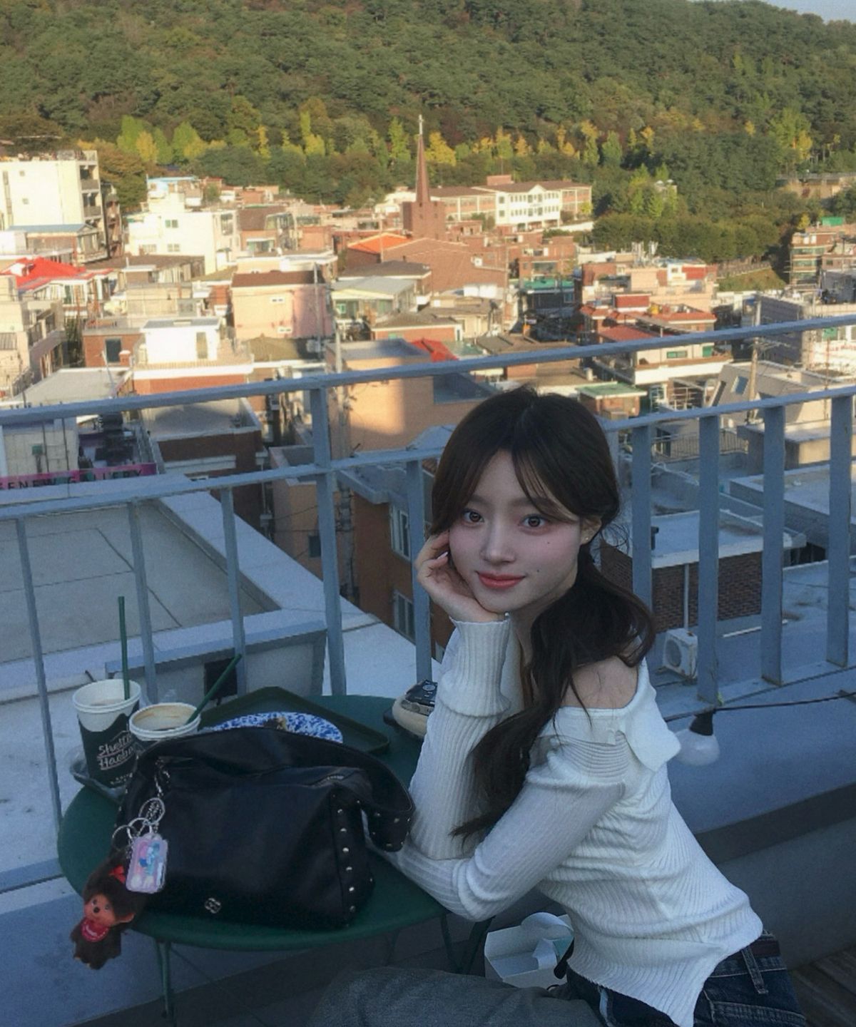 히어리(HEEARI) 보니 스터드 숄더백_블랙