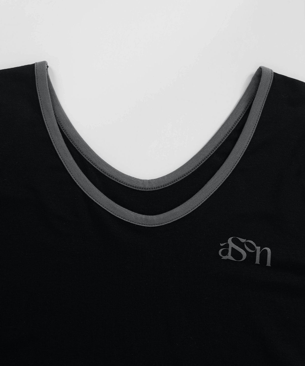 애즈온(ASON) EVE RINGER TEE / BLACK