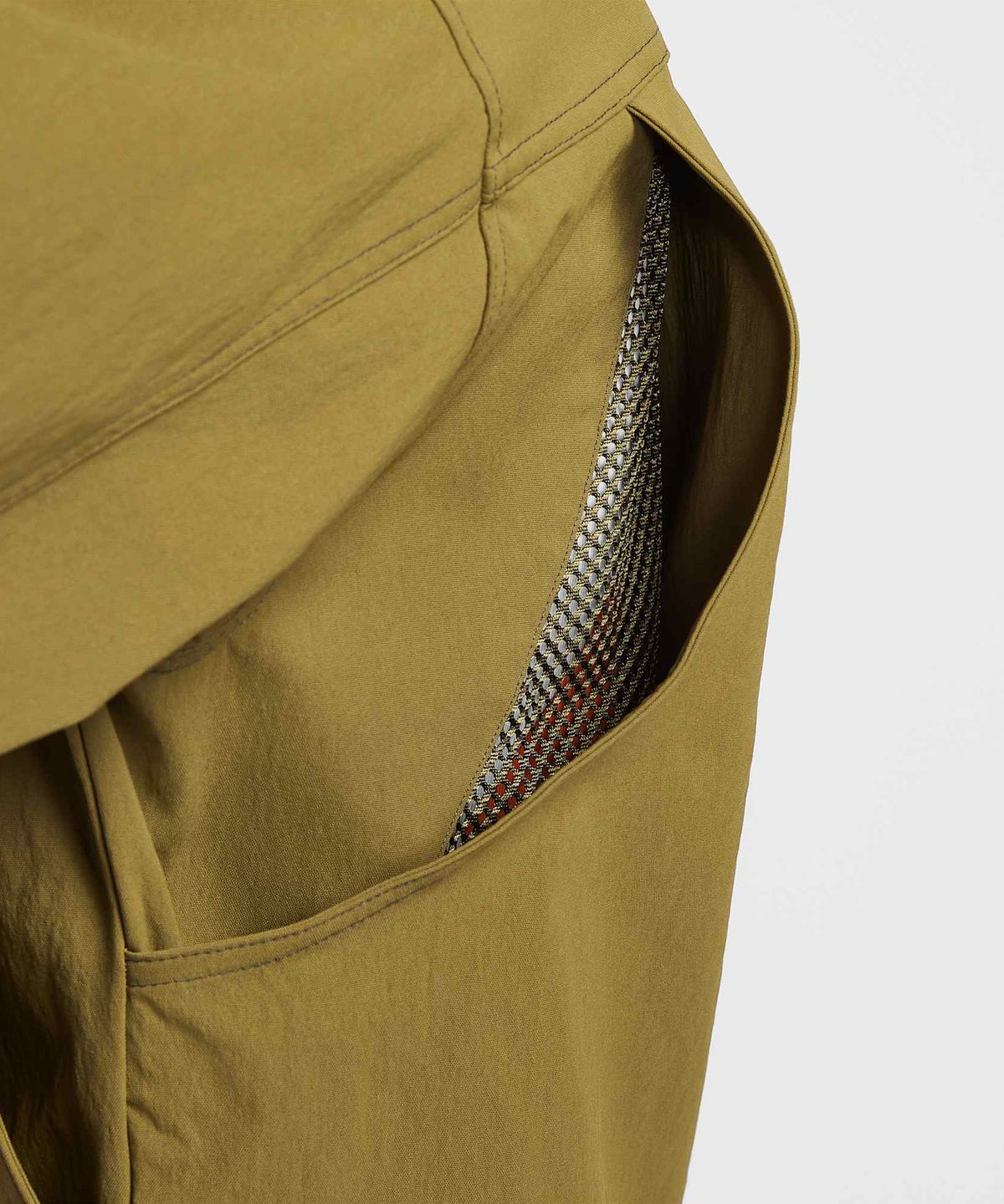 나이키(NIKE) ACG 스미스 서밋 UV 재킷 M - 올리브 플랙:앤트러사이트:서밋 화이트 / HV0599-368