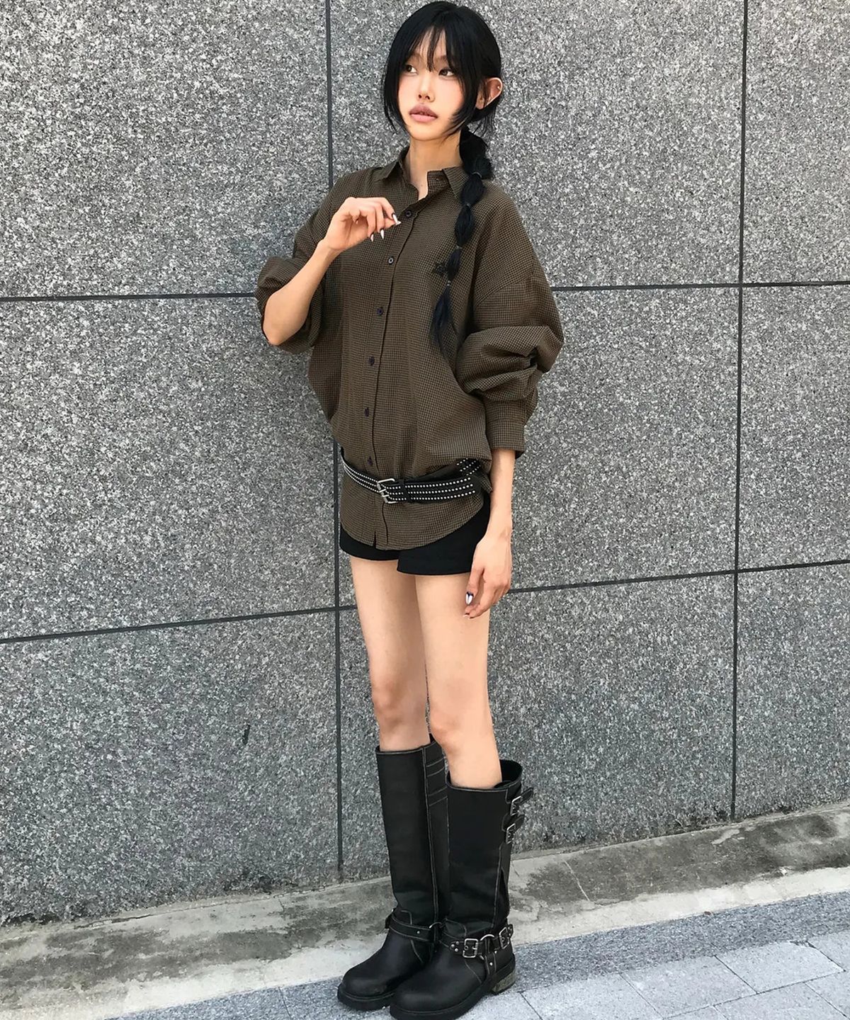 칙스(CHICKS) 마이크로 체크 오버핏 셔츠 카멜
