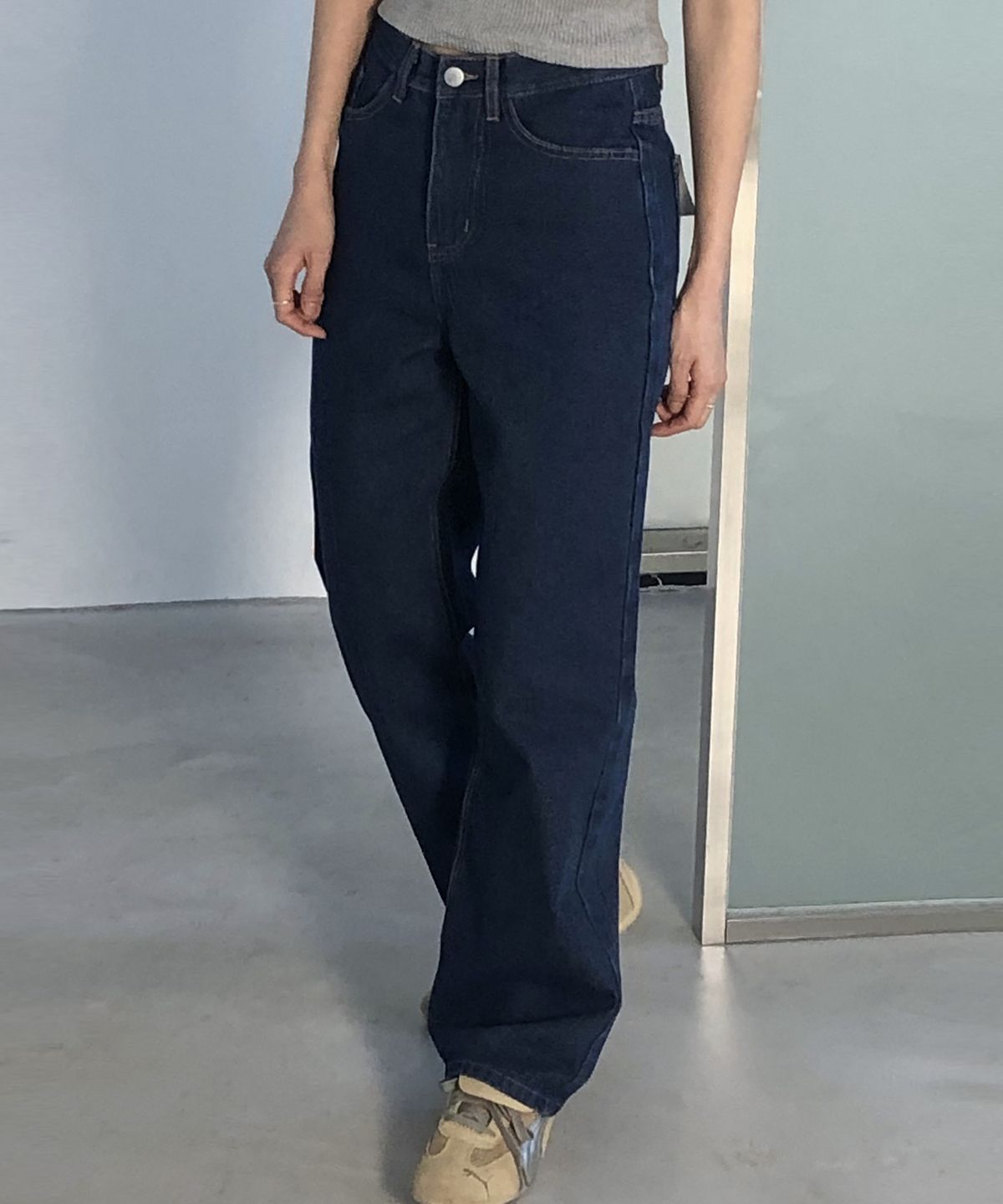 칙스(CHICKS) 데일리 스트레이트 데님 팬츠 중청
