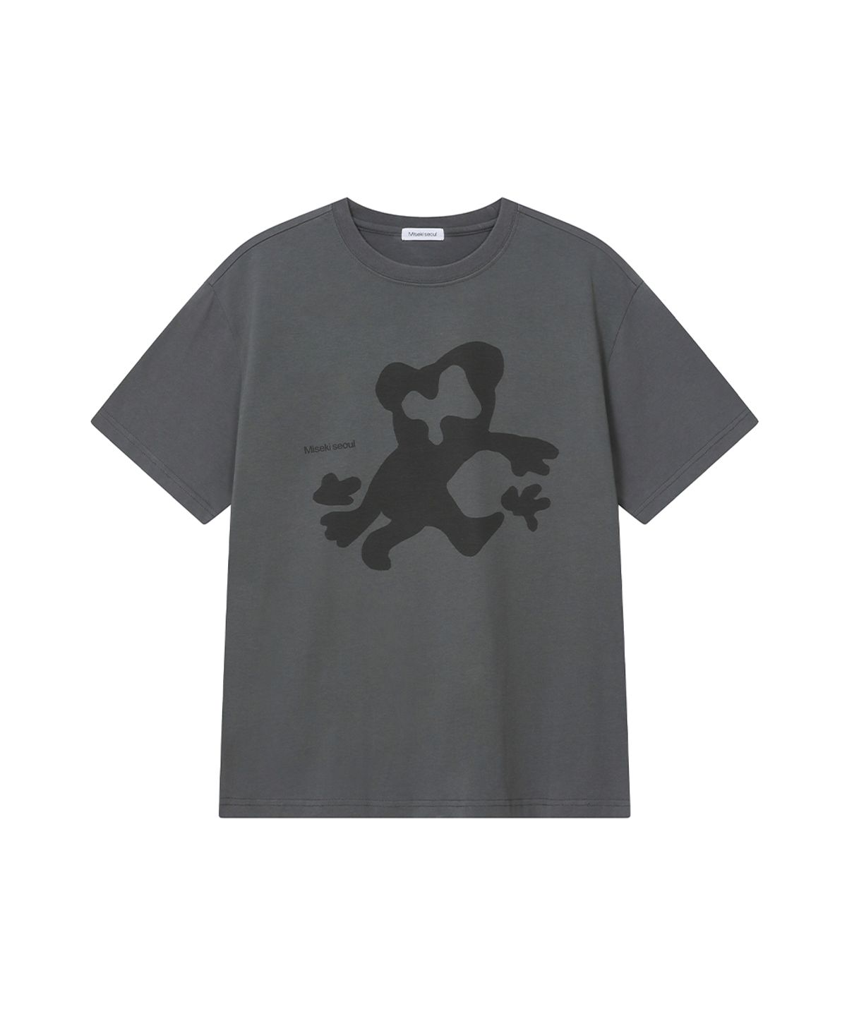 미세키서울(MISEKI SEOUL) Teddy graphic short sleeve CHARCOAL