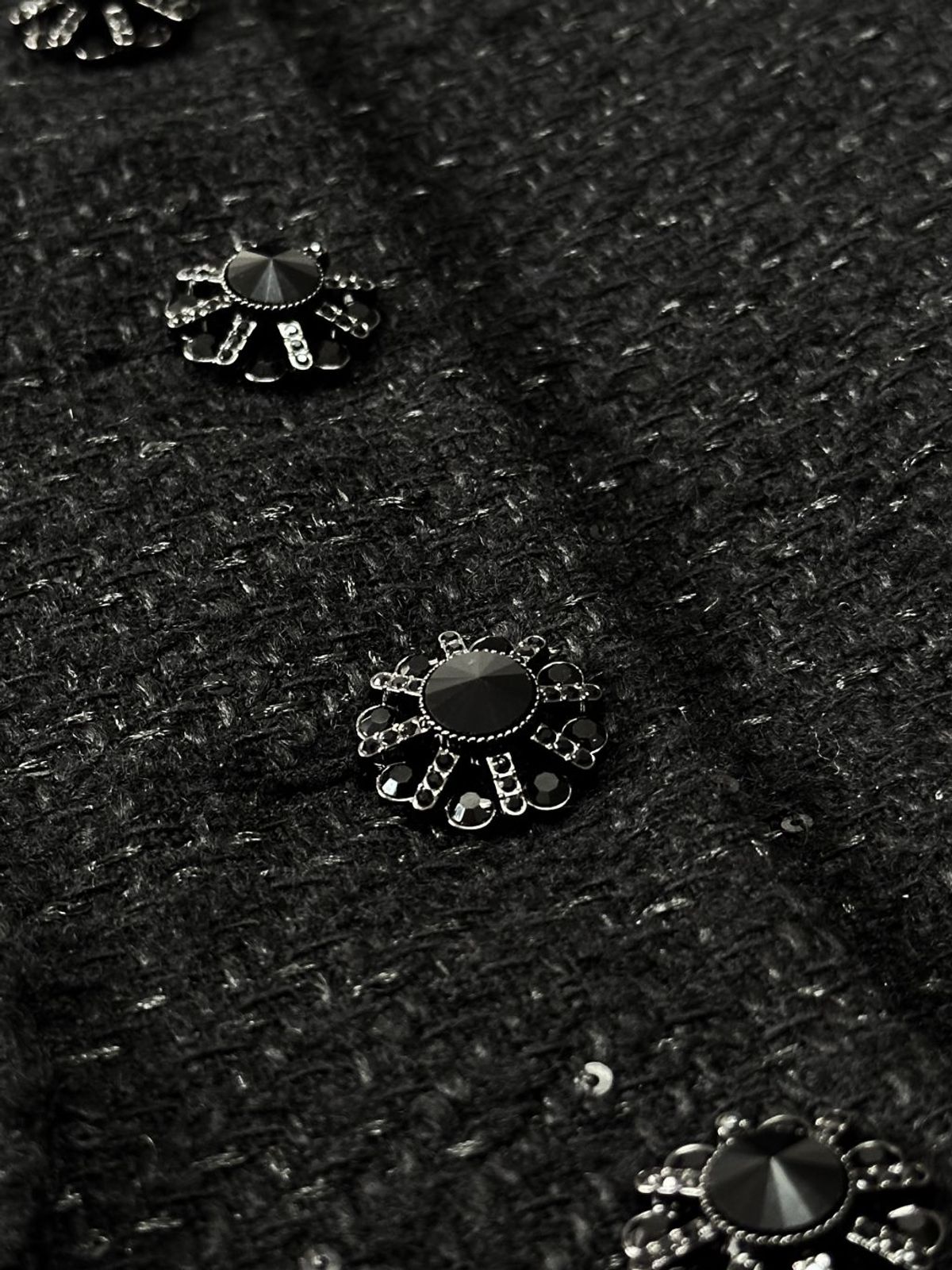 엘시 아일랜드(ELCY ISLAND) Hourglass Tailored Tweed Jacket (BLACK)