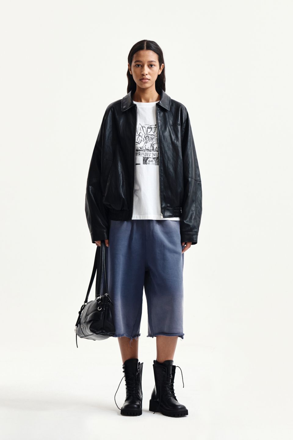 MUSINSA公式 | MATIN KIM SMALL LOGO FAUX LEATHER ZIP UP JUMPER IN BLACK