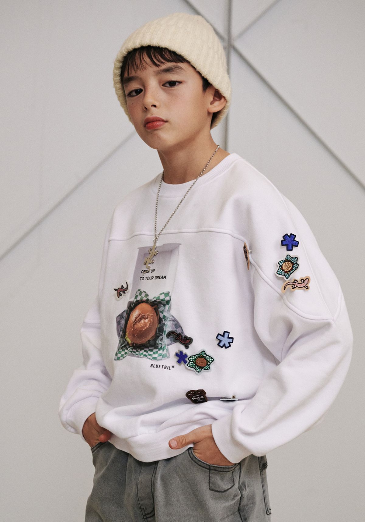 블루테일(BLUETAIL) AAA2TS03WT 화이트 맨투맨 티셔츠