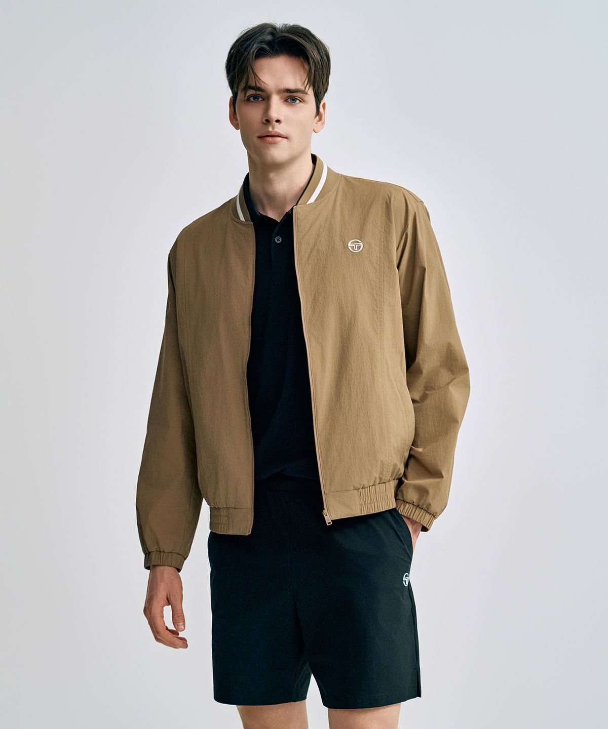 세르지오 타키니(SERGIO TACCHINI) U 라이트 스트레치 바시티 자켓 (D.Beige)