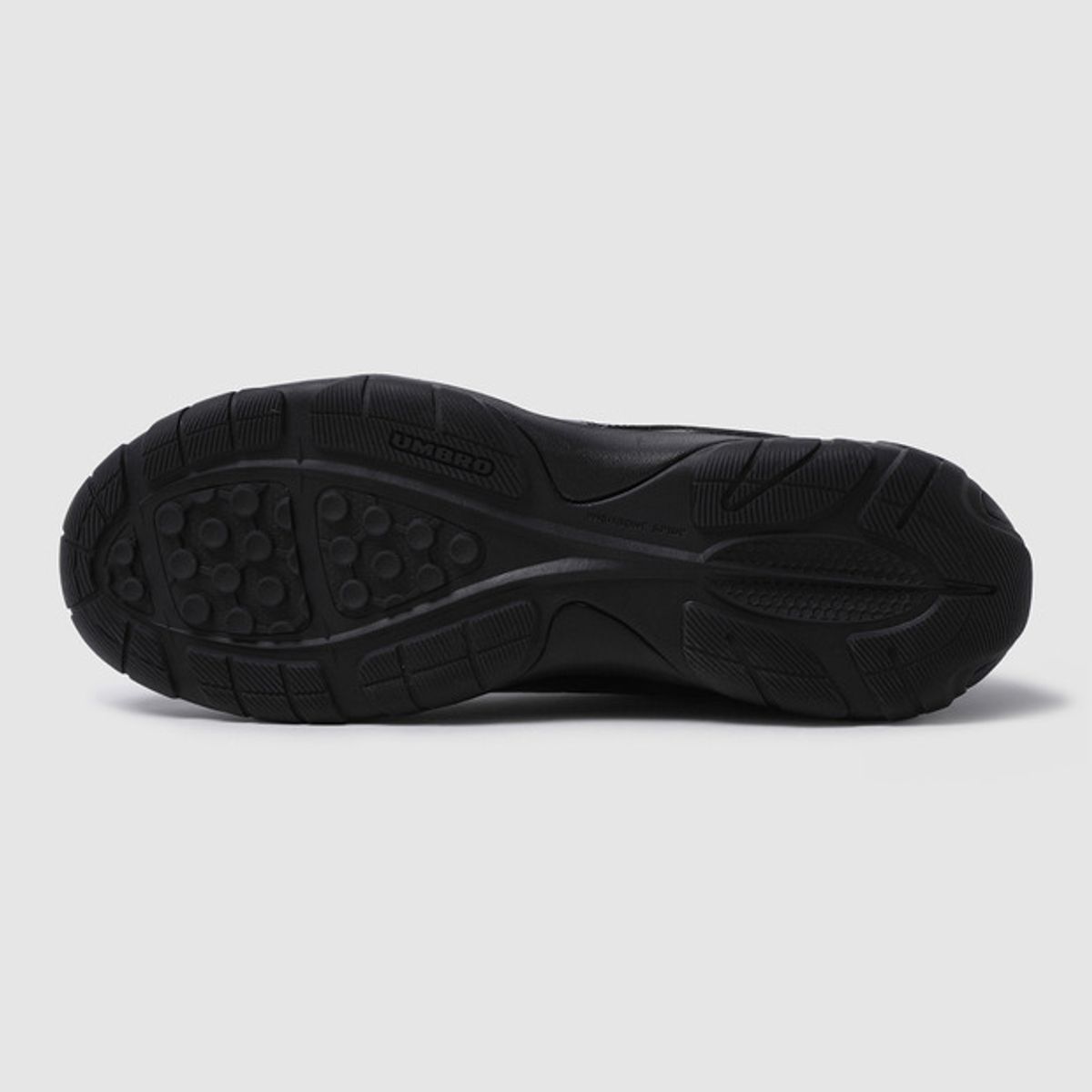 엄브로(UMBRO) CLEAT (클리트) 블랙 UR123CTP23