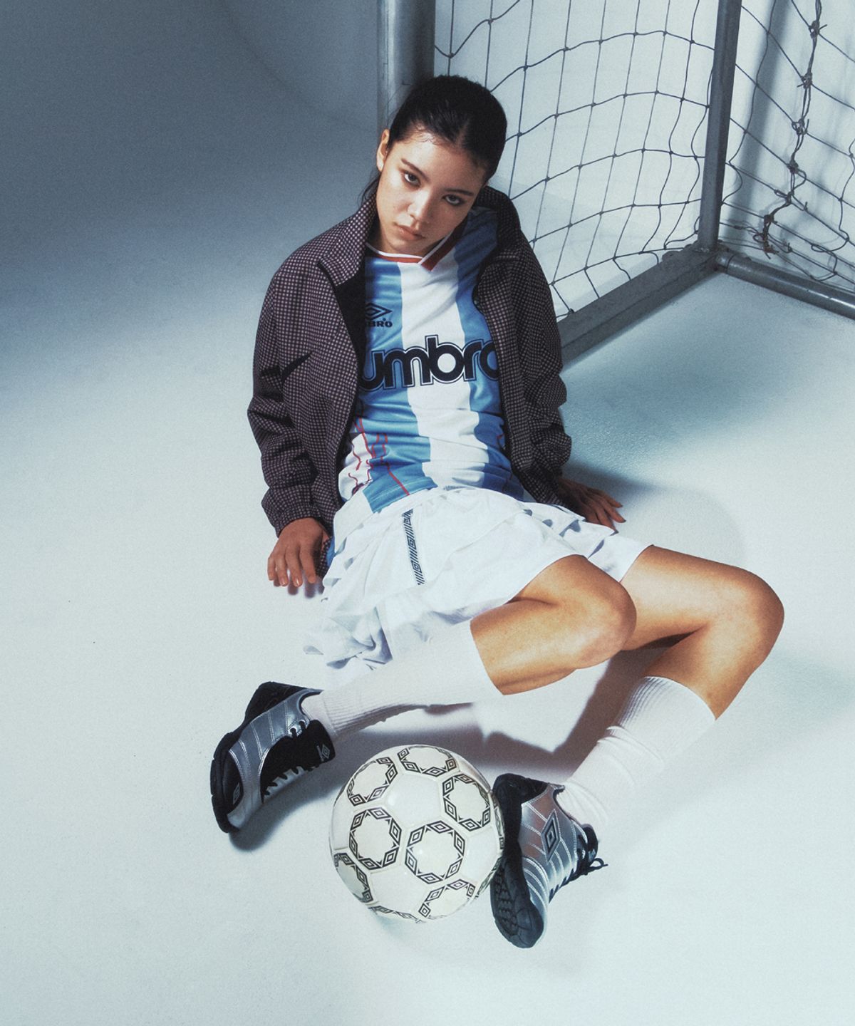 엄브로(UMBRO) CLEAT (클리트) 실버 UR123CTP23