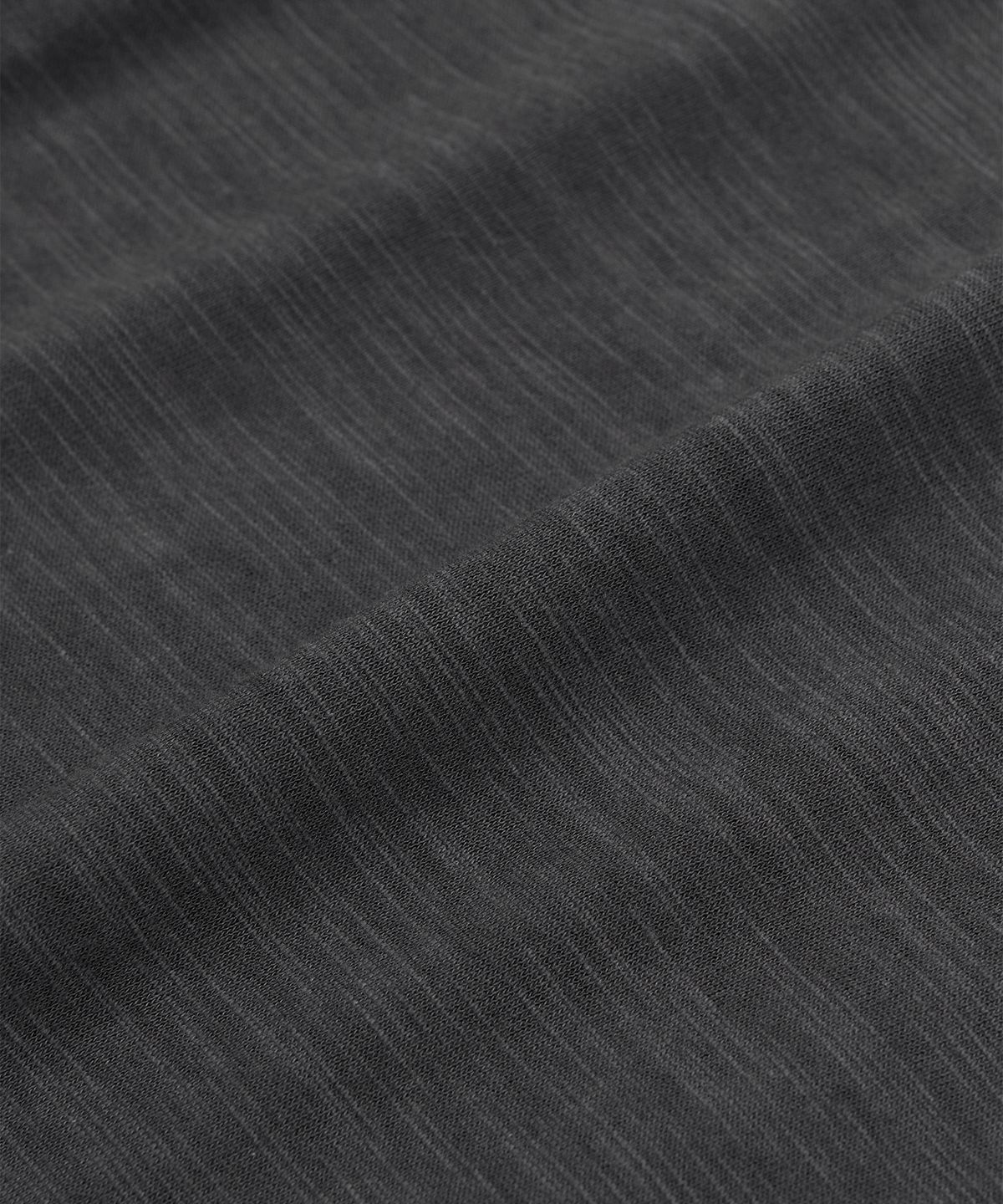 토피(TOFFEE) VTG 슬랍 라운드 넥 롱 슬리브 (CHARCOAL)
