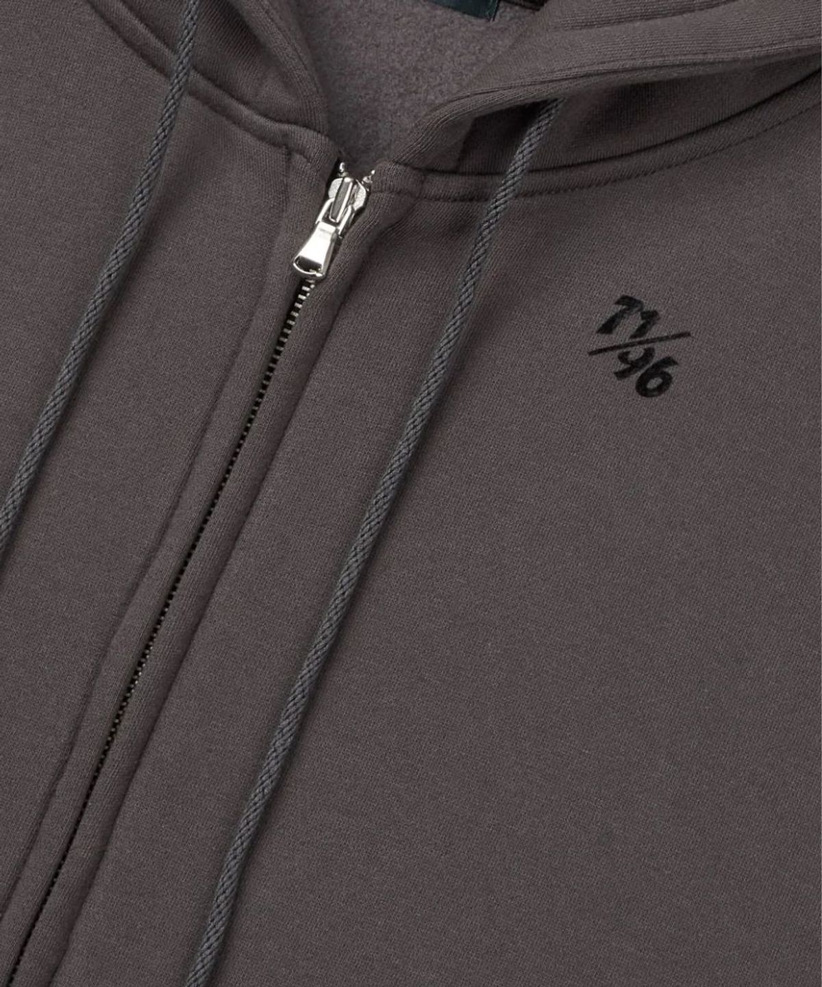 칠 하나 투 구육(71TO96) (기모) Vintage Dragon Hoodie Zip-up (Charcoal)