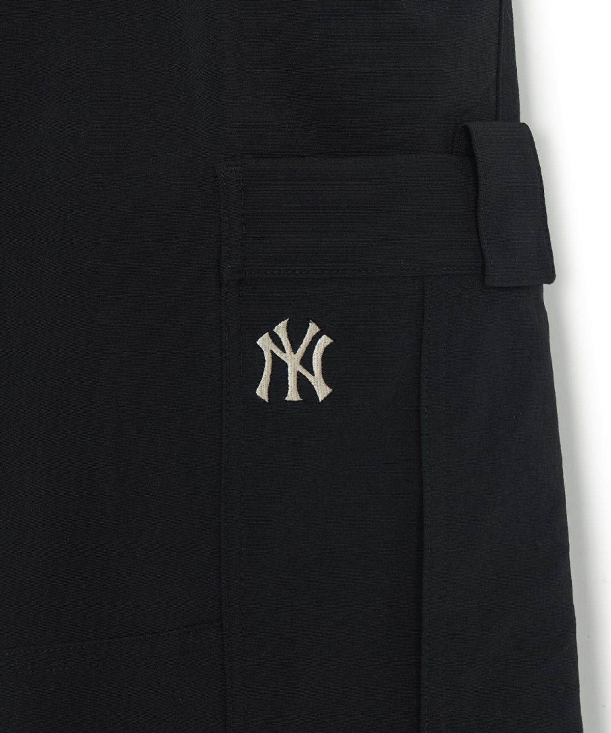 엠엘비(MLB) 코튼터치 절개 카고 와이드 팬츠 NY (Black)