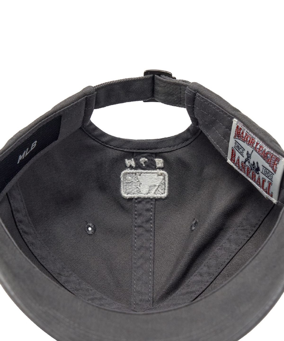 엠엘비(MLB) 빈티지 워싱 커브 로고 언스트럭쳐 볼캡 BOS (Charcoal Grey)