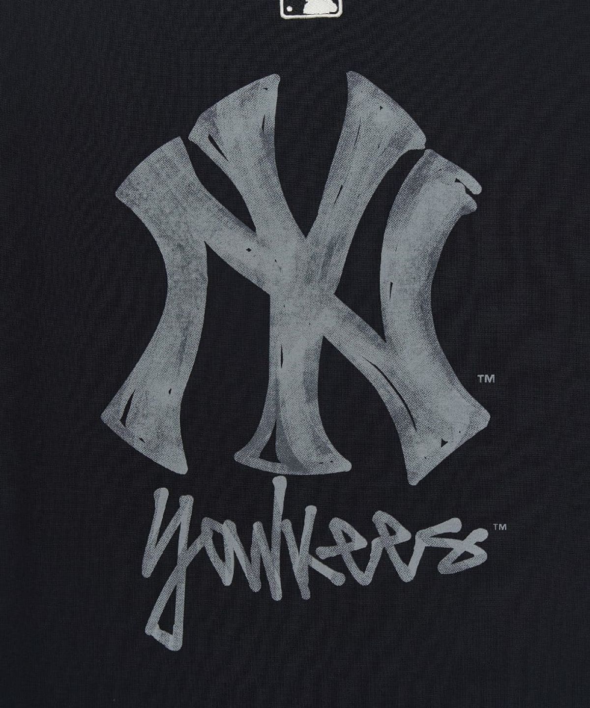 엠엘비(MLB) 베이직 심플 스트릿 로고 오버핏 반팔 티셔츠 NY (Black)
