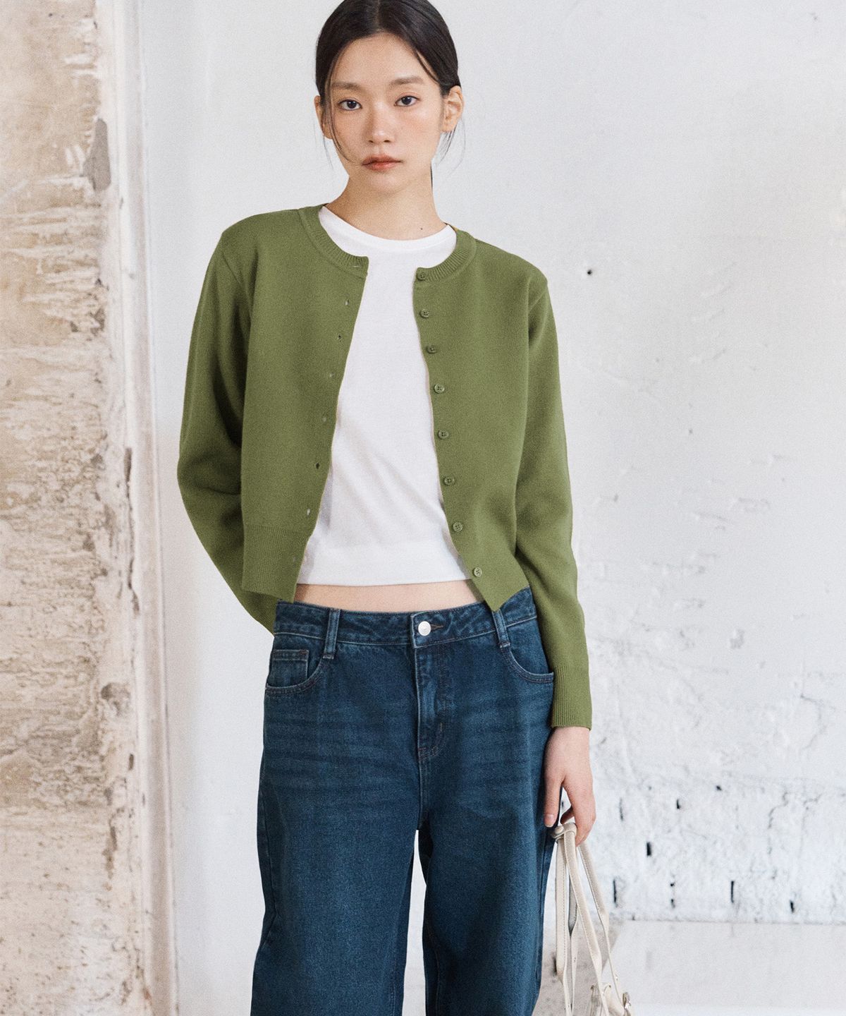 미쏘(MIXXO) 베이직 R넥 반팔 티셔츠_MIWHWG310A