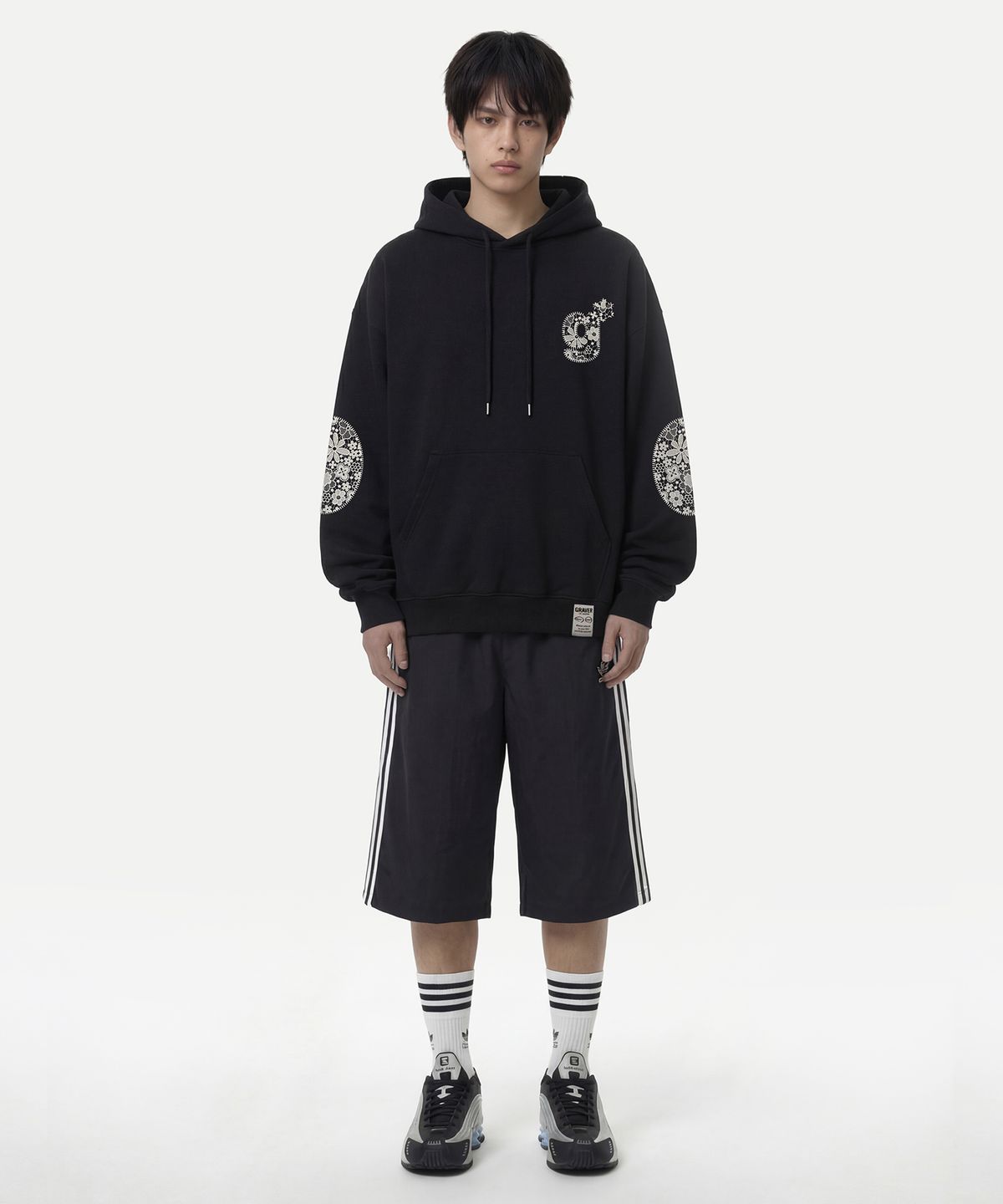 그레이버(GRAVER) [UNISEX]APPLIQUE G 후드티_3color