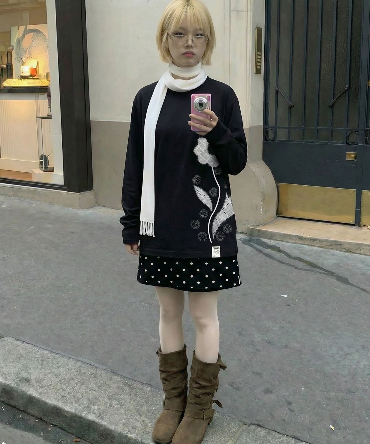 그레이버(GRAVER) [UNISEX]LACE FLOWER 롱슬리브 티셔츠_3color