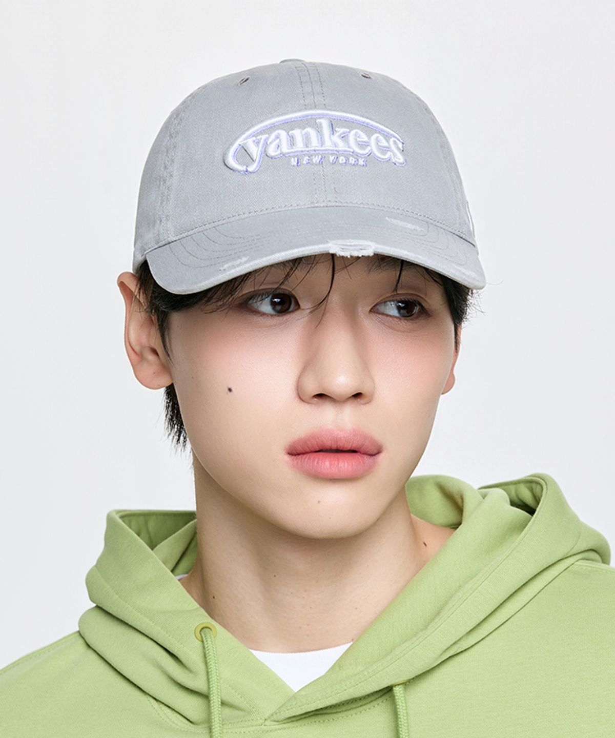 엠엘비(MLB) 빈티지 데미지 커브 로고 언스트럭쳐 볼캡 NY (Grey)