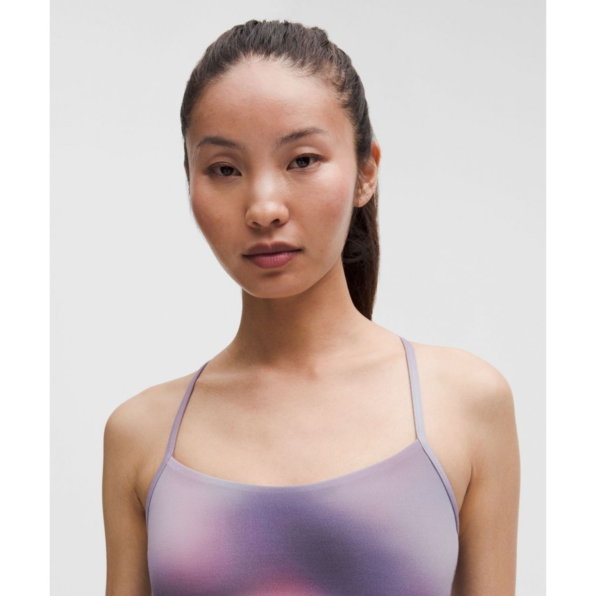 룰루레몬(LULULEMON) 플로우 Y 브라 Nulu *라이트 서포트, B C컵 아시아 핏