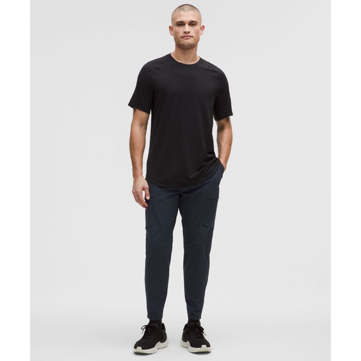 룰루레몬(LULULEMON) 카고 트레이닝 팬츠  TRNV