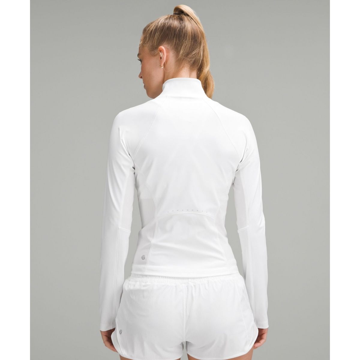 룰루레몬(LULULEMON) 라이트웨이트 러닝 재킷  WHT