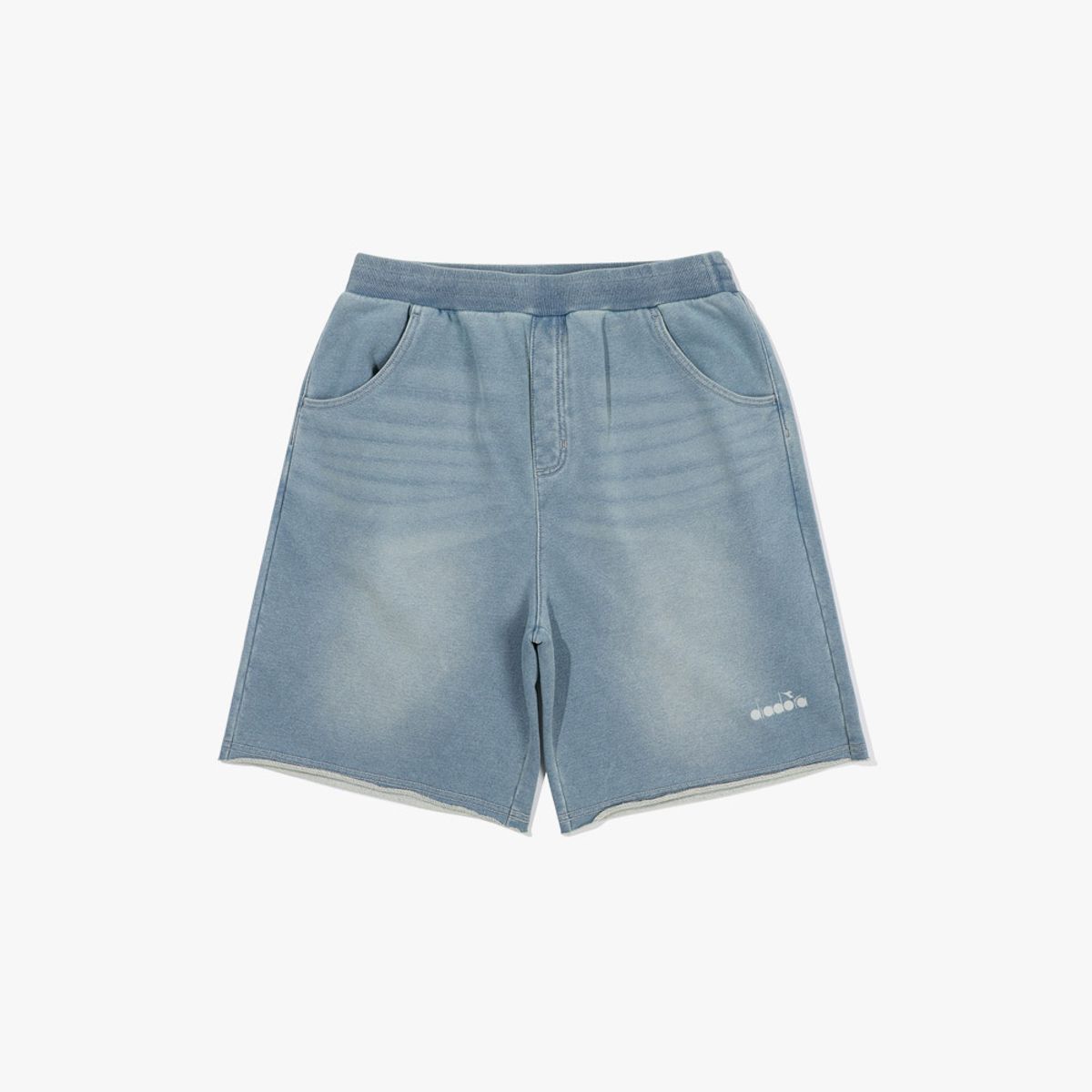 디아도라(diadora) 이큅 워싱 데님 5부 스웻 쇼츠 BLUE