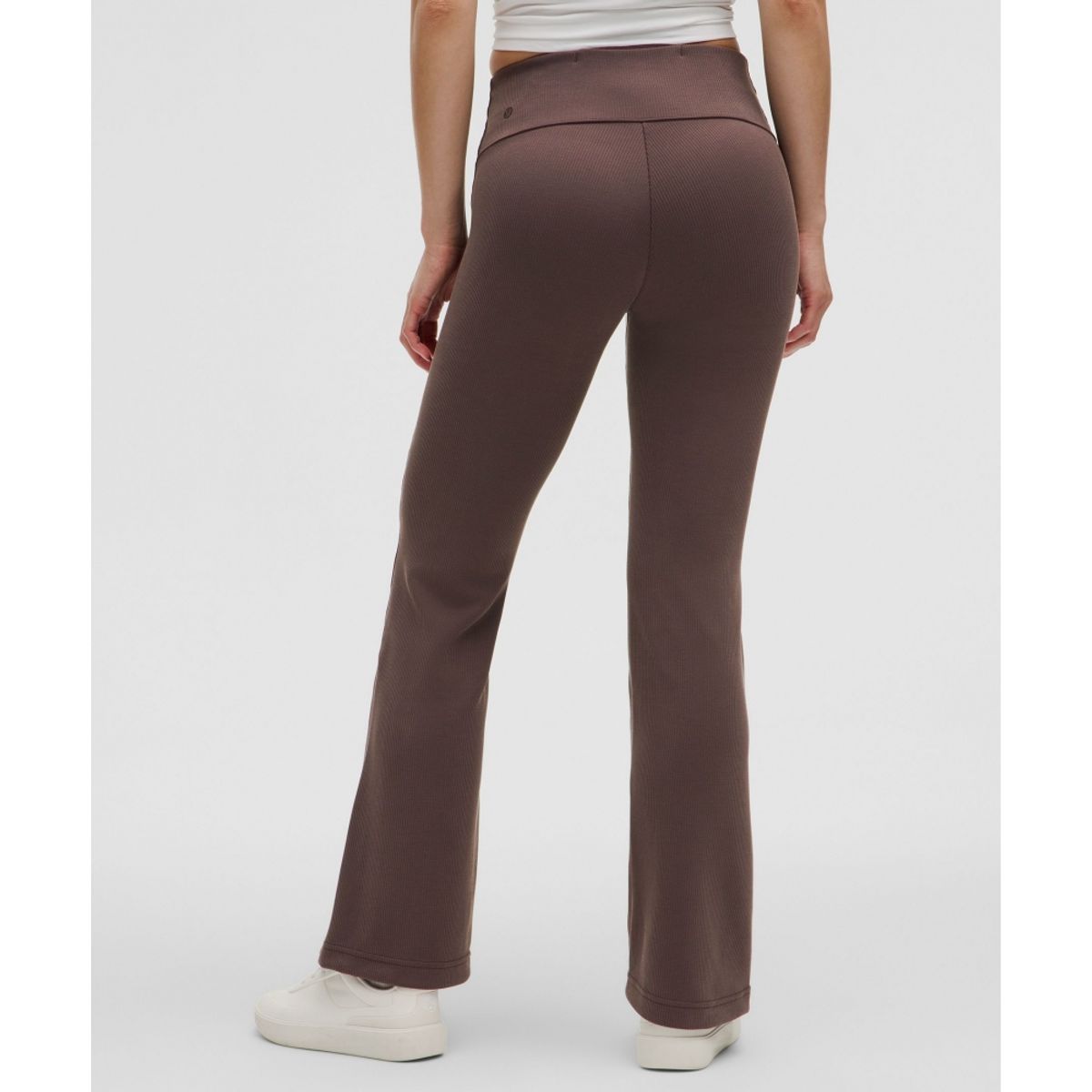 룰루레몬(LULULEMON) 브러시드 Softstreme 리브드 집 플레어 팬츠 29inch *아시아 핏