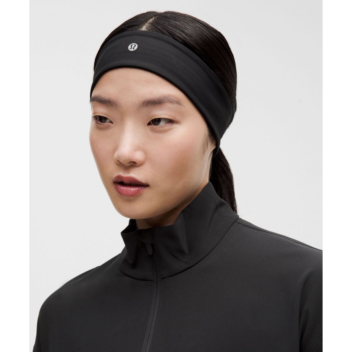 룰루레몬(LULULEMON) UV 프로텍티브 신치 웨이스트 러닝 재킷  BLK
